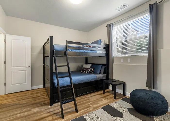 Mountain Peaks Getaway 4br4ba Pet-friendly Ac Near Downtown Trails Villa Flagstaff