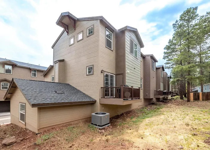 Mountain Peaks Getaway 4br4ba Pet-friendly Ac Near Downtown Trails Villa *