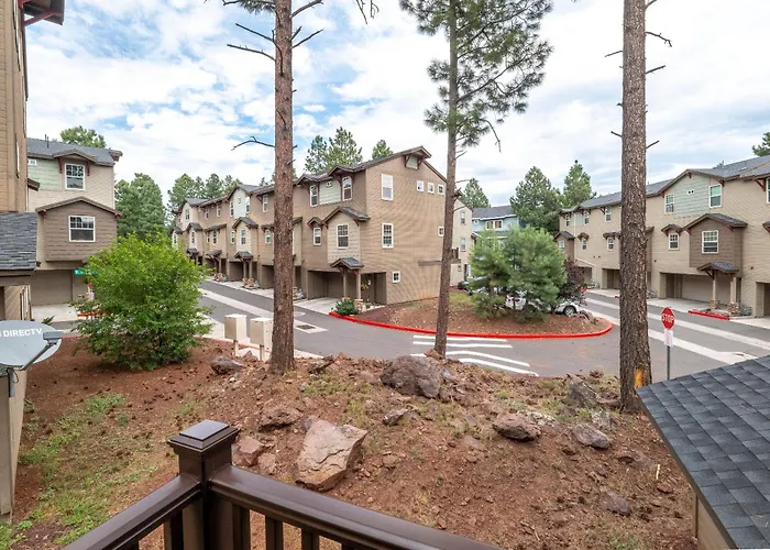 Mountain Peaks Getaway 4br4ba Pet-friendly Ac Near Downtown Trails